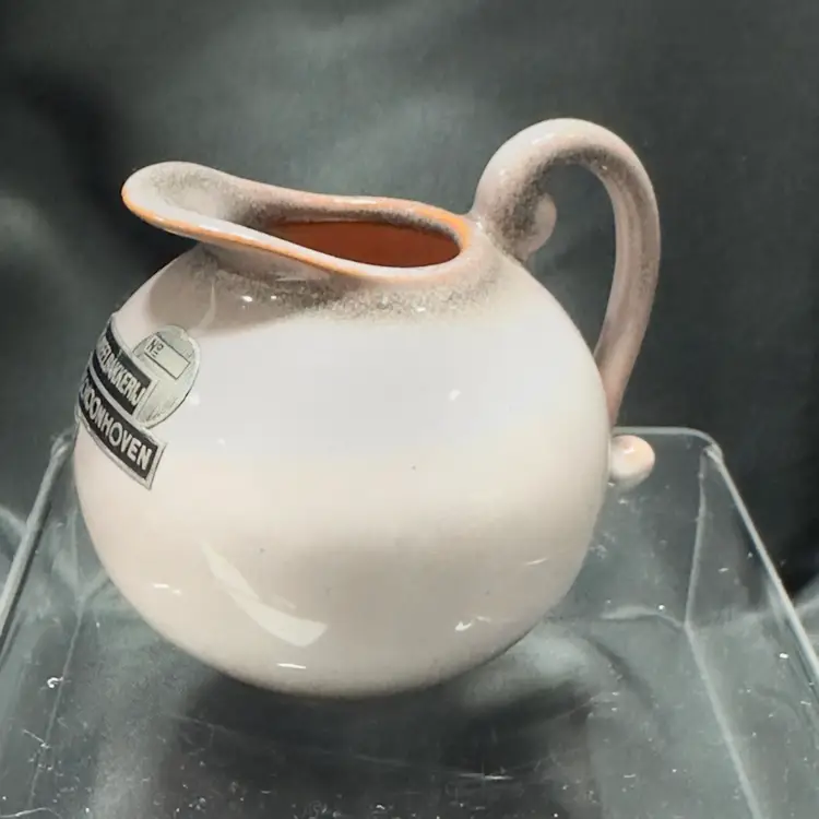 #1647 MCM Schoonhoven NV Plateelbakkerij Jug Pitcher Mini Creamer Made In Holland