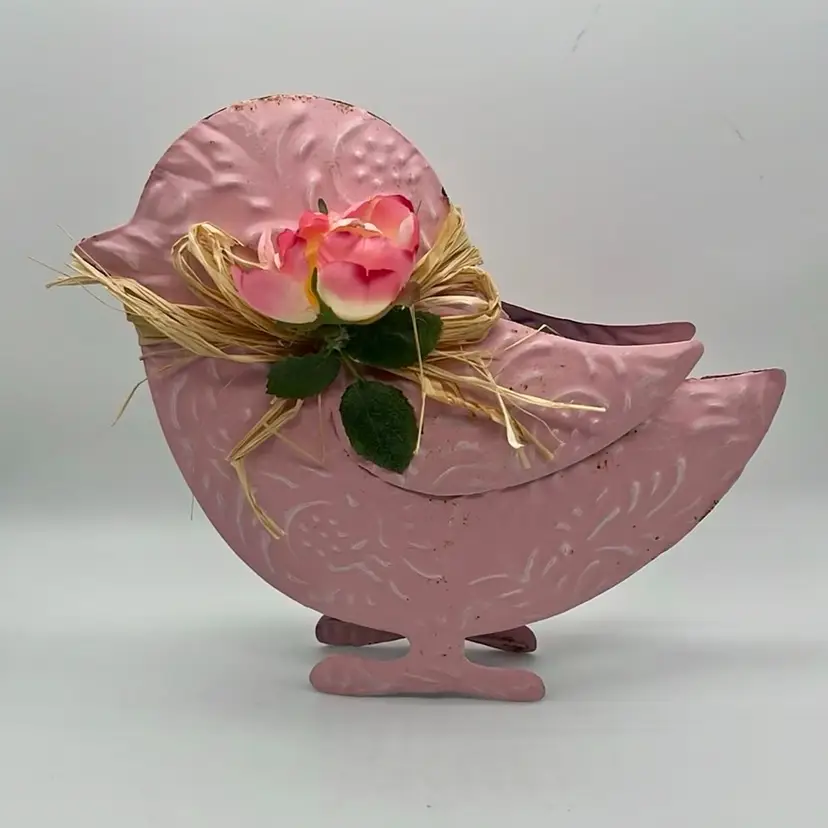 Pink Metal Bird w/ Flowers and Raffia Decor | 9” (*read)