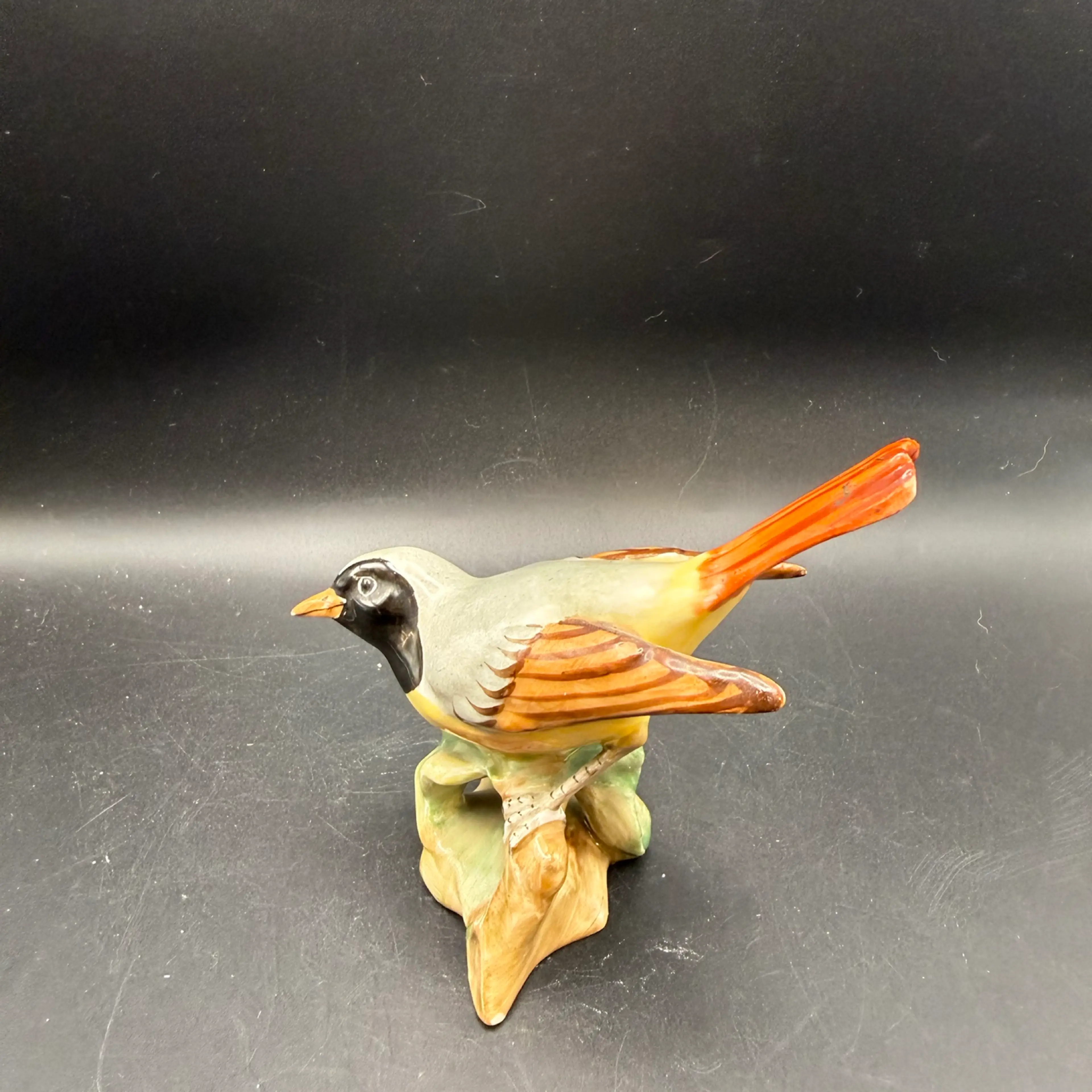 Image 4 of 5
