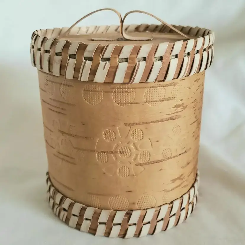 Russian Wood Birch Bark Lidded Vessel Storage Jar Container 4¾” tall Unbranded