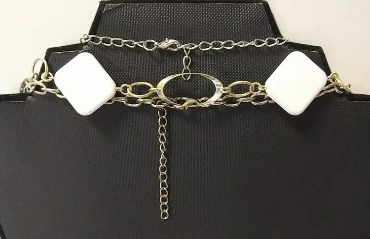 Fashion Jewelry Lot 10 Pieces Six Necklaces For Bracelets 120301