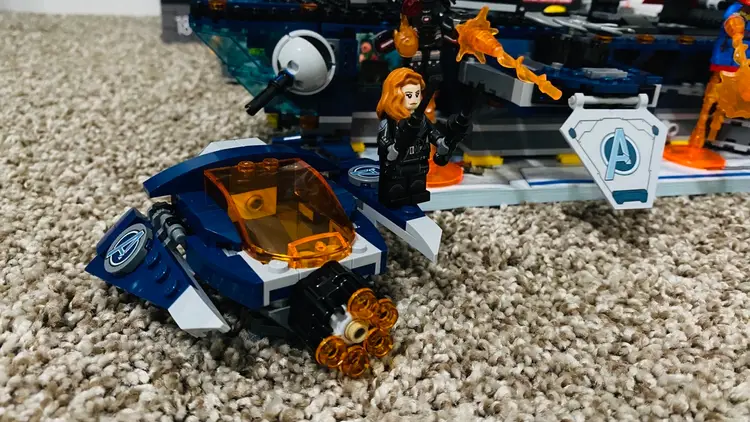 Lego Avengers Helicarrier 76153