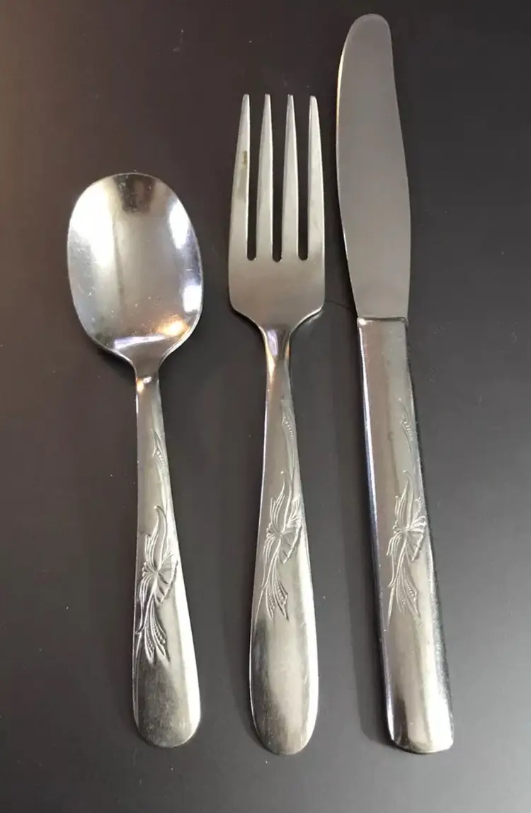 Utica Floral Swag Stainless Flatware Silverware Glossy Spoon Fork Knife USA