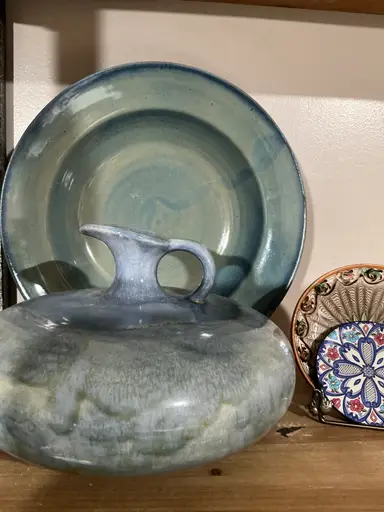Annesyesteryear Selling Pottery To Define Your Decor