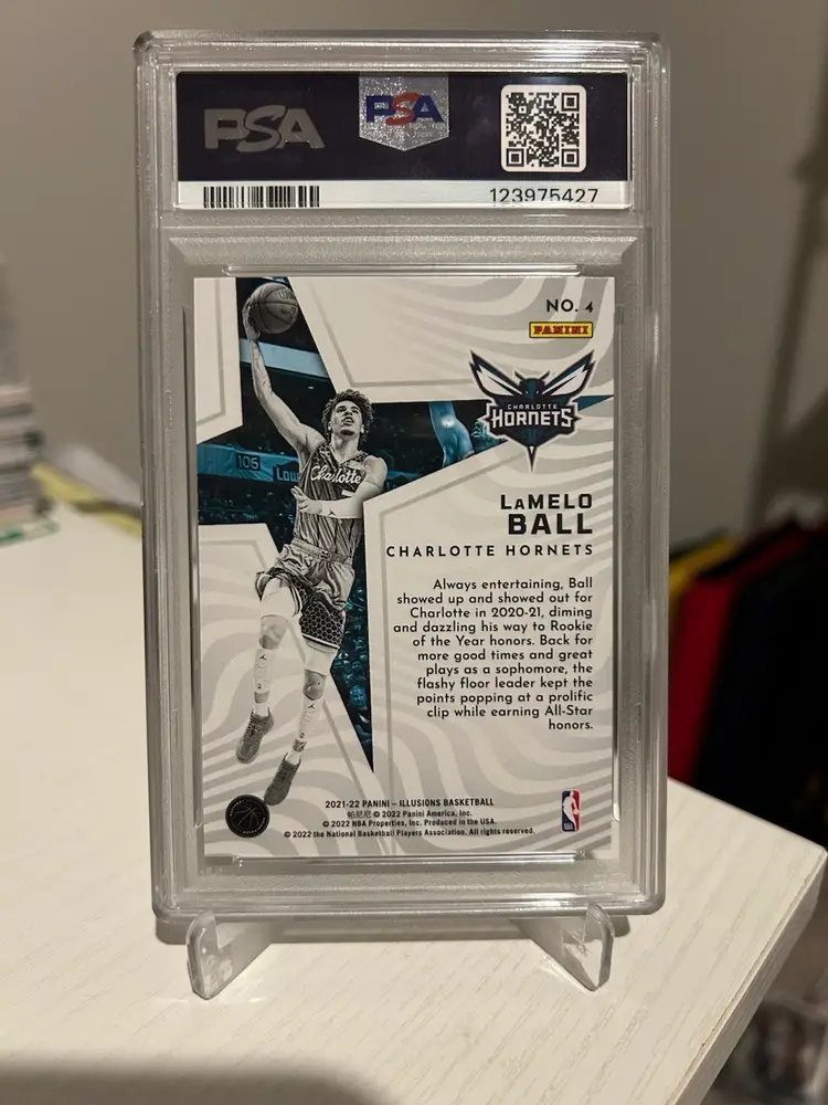 2021 Panini Illusions LaMelo Ball Rookie Shining Stars Asia Red/Yellow PSA 10 No. 4