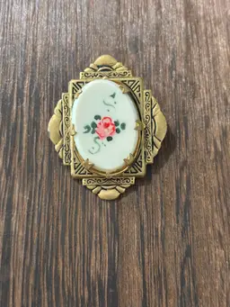 Vintage Gold Toned With Porcelain Brooch Approximately 1 1/2”