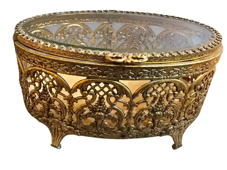 Vintage Jewelry Footed Casket (A9468)