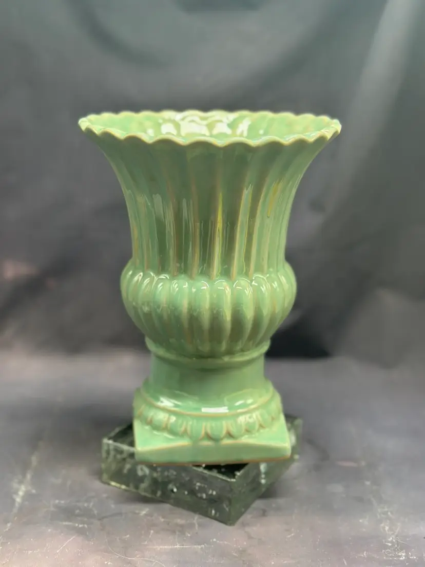Vintage MCM Urn Style Ribbed Vase Vessel On Pedestal