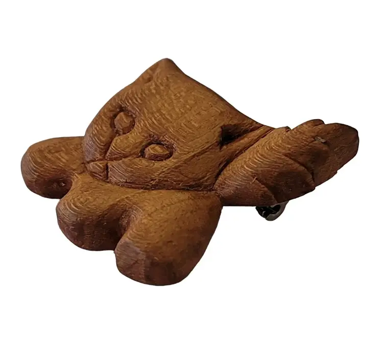 Vintage Artisan Signed Wood Carved Kitten, Cat Pin E648