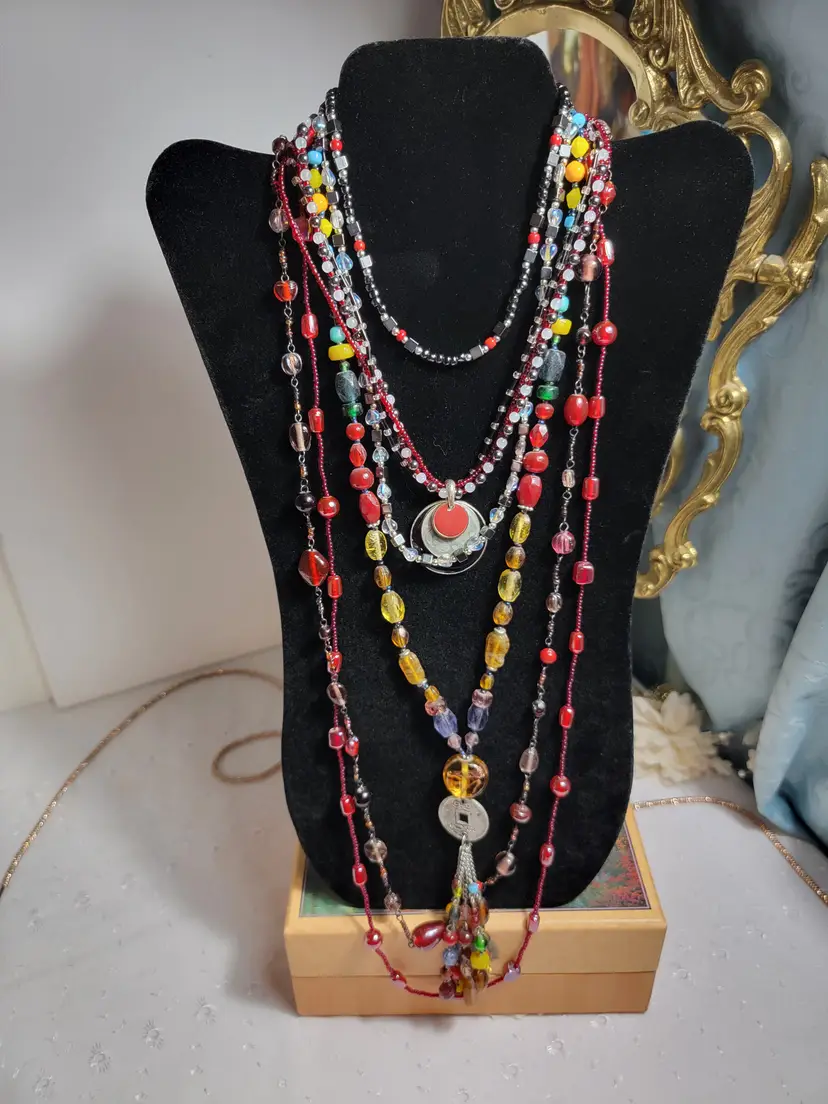 Lot of 6 glass beaded necklaces