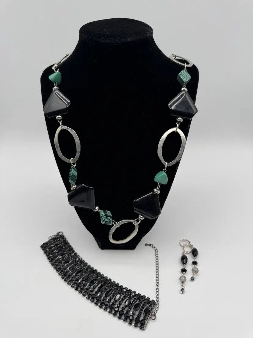 #01. Jewelry Lots 3 Piece Lot