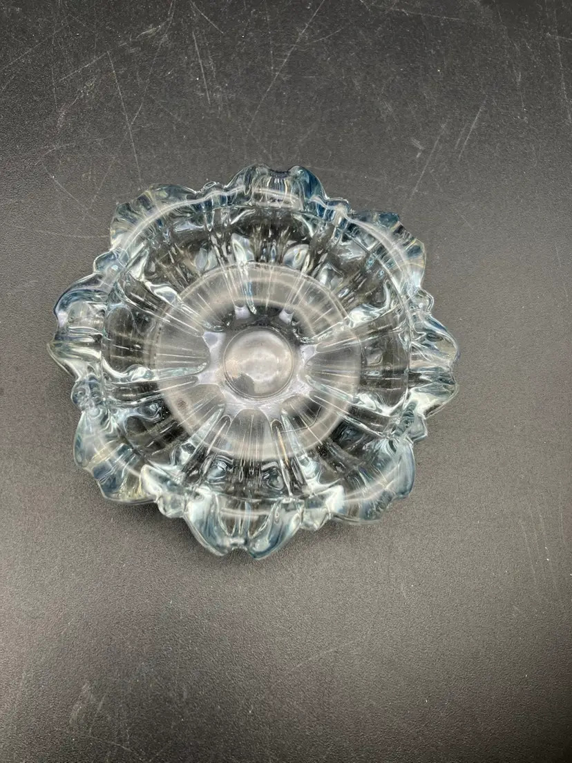 BIN - Vintage 1950s Fostoria Clear Glass Ashtray 3.25”