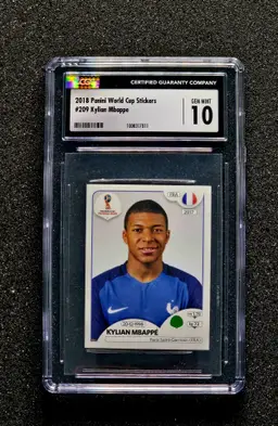 2018 Panini World Cup Stickers Soccer #209 Kylian Mbappe RC Rookie CGC 10