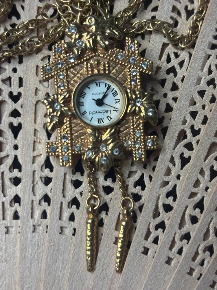 Lindenwold Cuckoo Clock Pendant / Brooch