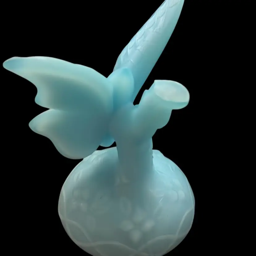 Vintage Fenton satin glass butterfly ring holder in light blue.4”