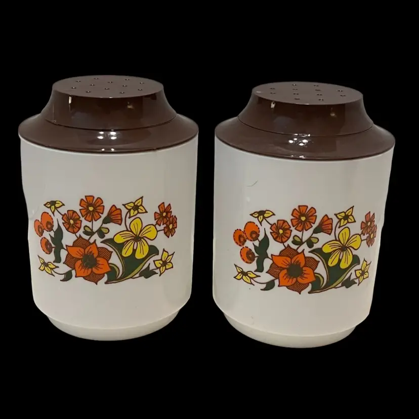 VTG Dawn Salt And Pepper Shakers Floral Very Rare Pattern
