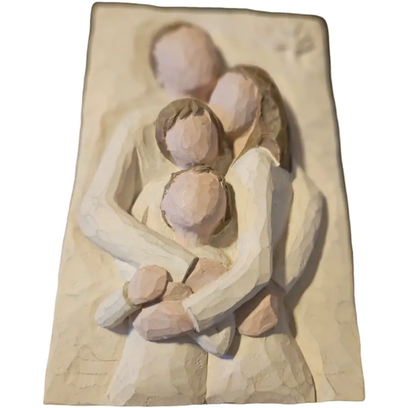 2001 Willow Tree Family Wall Plaque by Susan Lordi