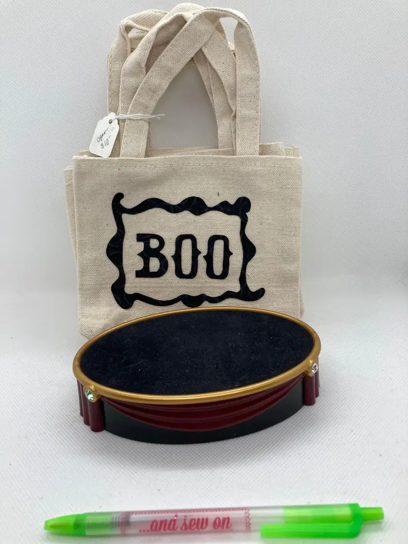 Canvas BOO bags X 2