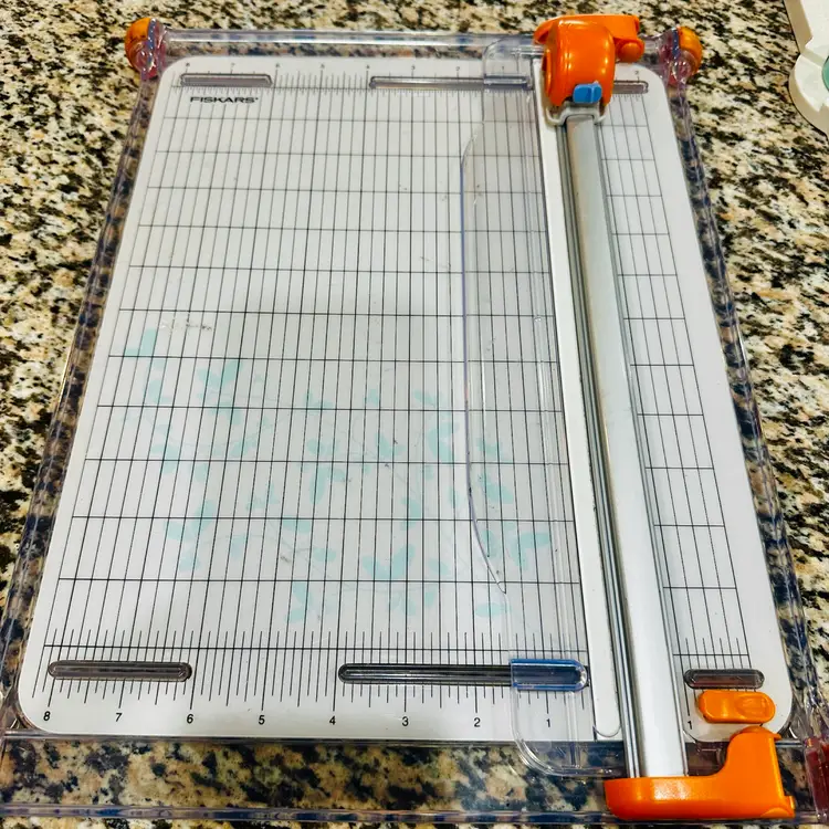 Fiskars Sure Cut Paper Trimmer