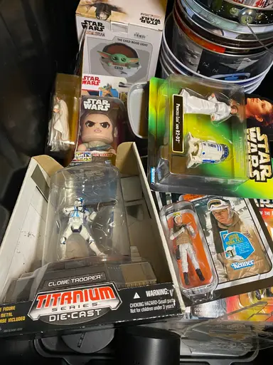 Pop Up Star Wars Toys Auction 