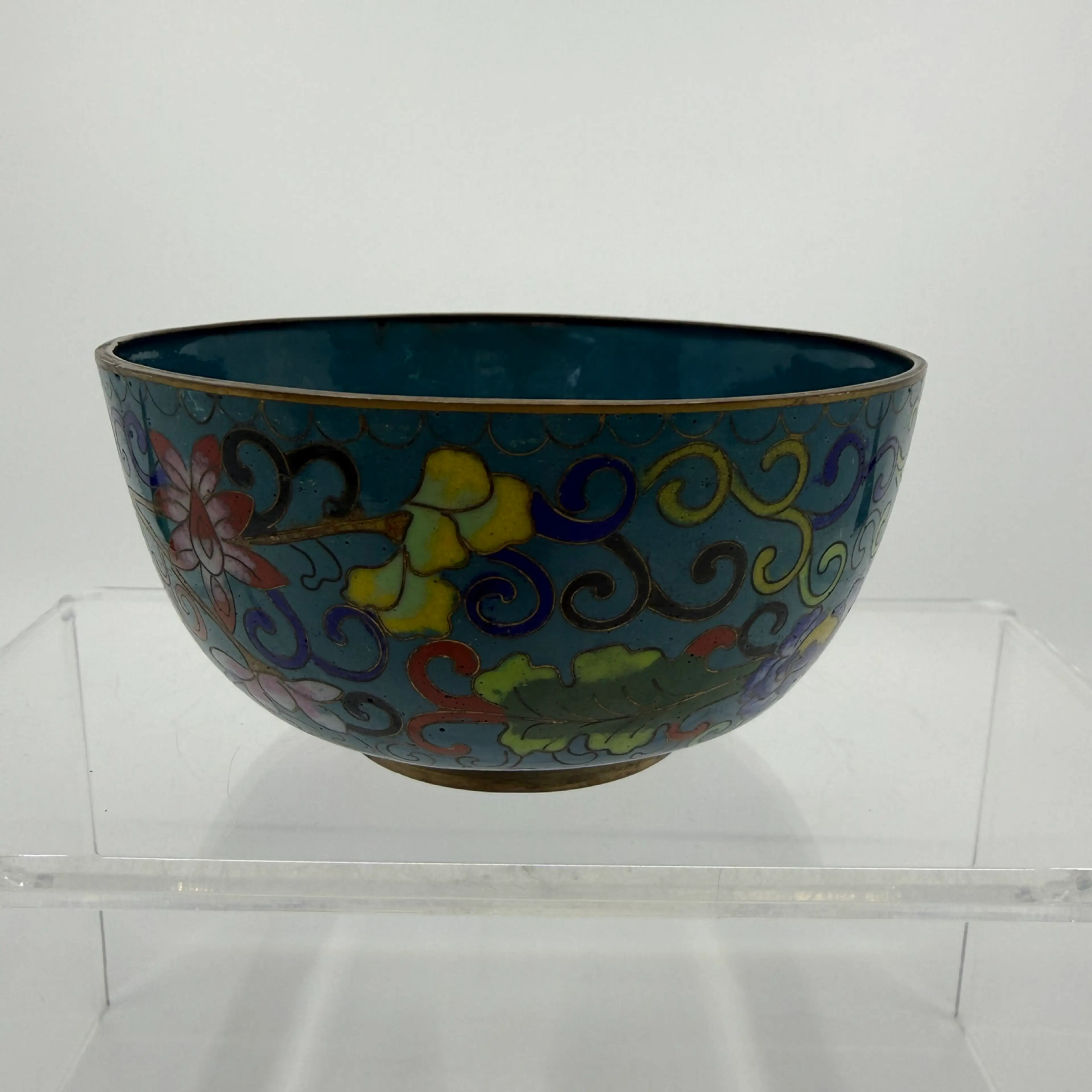 Image 3 of 8