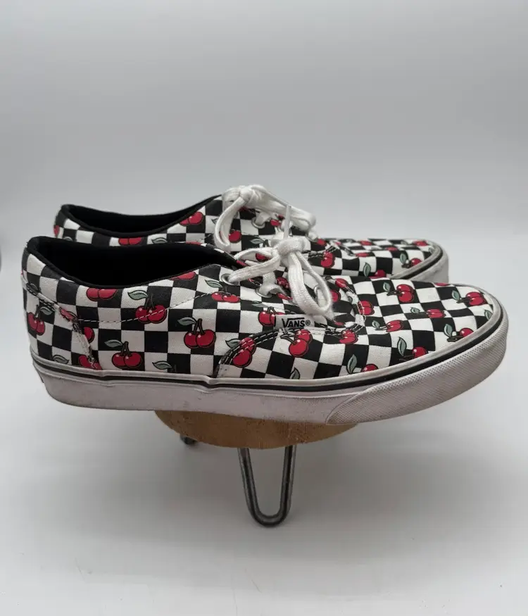 VANS Off The Wall Cherry Checker Skate Shoes Sneakers Women's Size 9.5 Men 7.5
