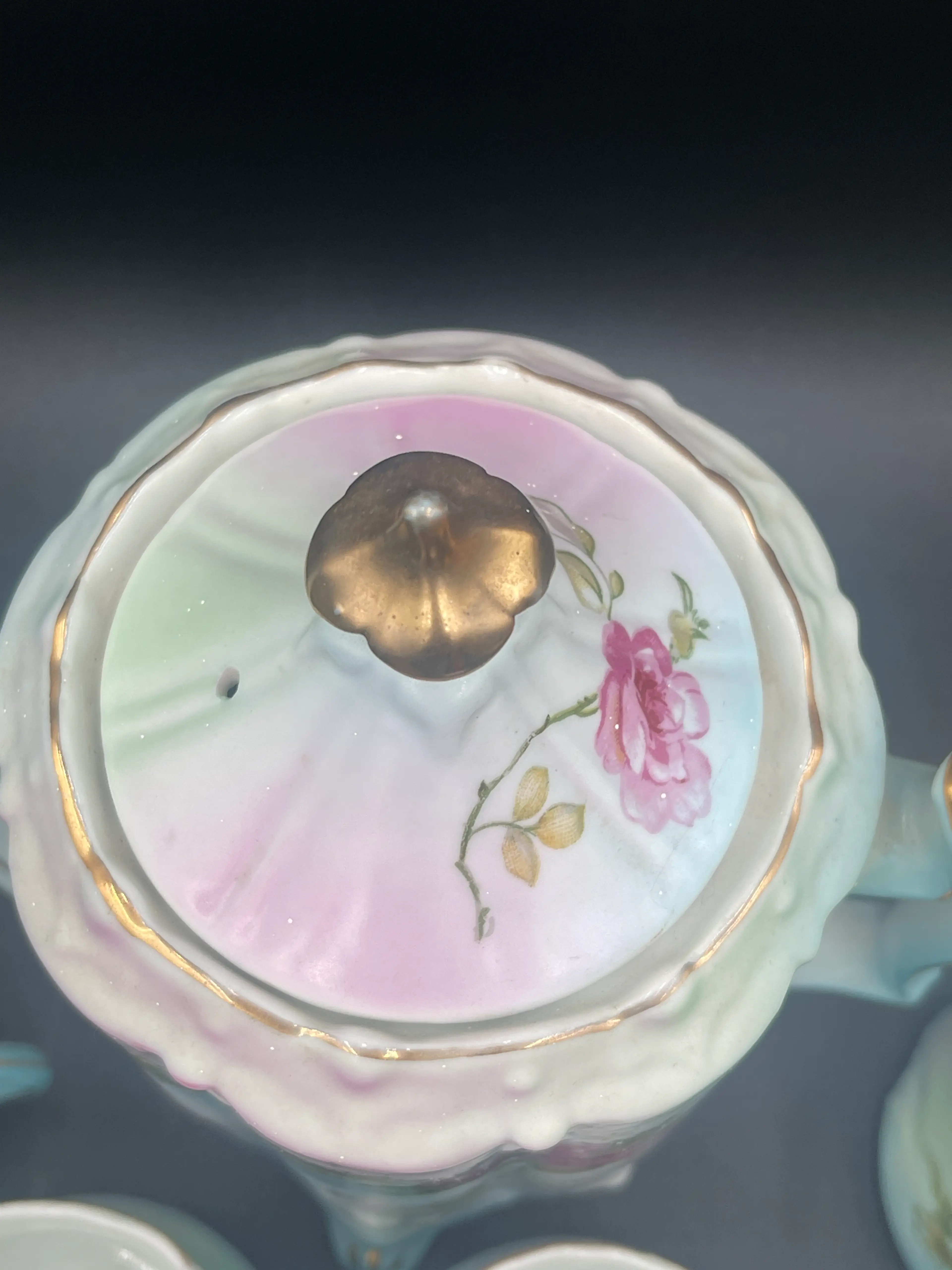 Image 4 of 6
