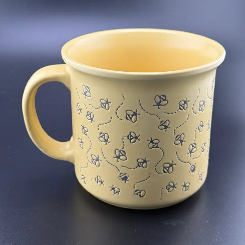 Honey Bees Yellow Mug 4 X 5"