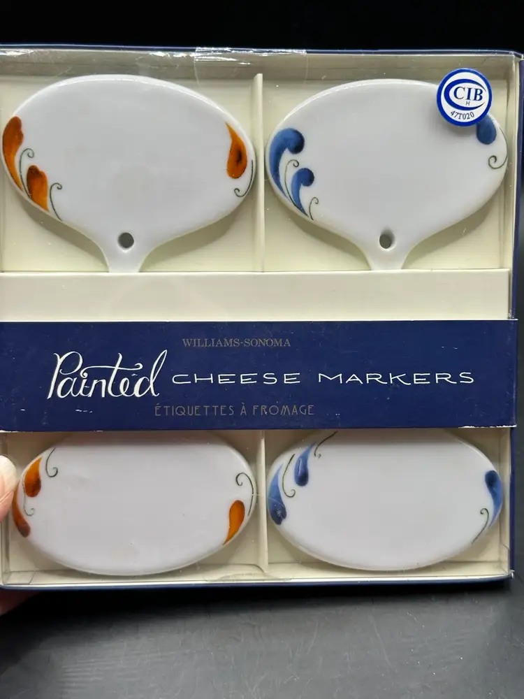 #01 - Williams Sonoma Painted Cheese Markers NIP 4