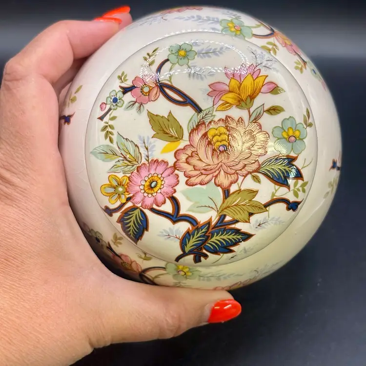 Sadler Staffordshire England Floral Ginger Jar 5”