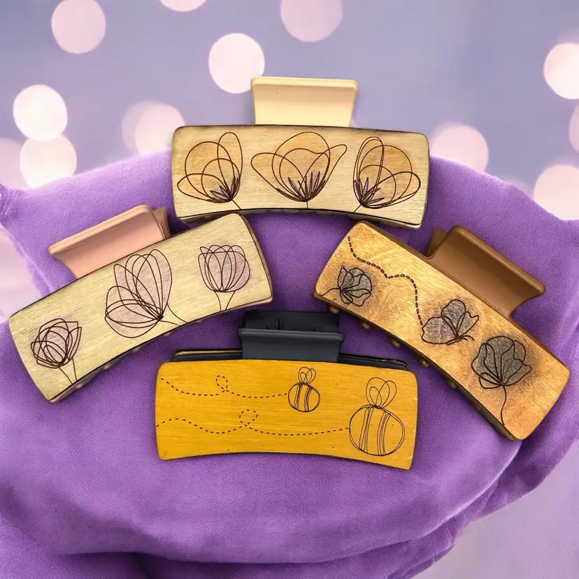 Claw Style Hair Clips With Handmade Wood Applied 3.5β