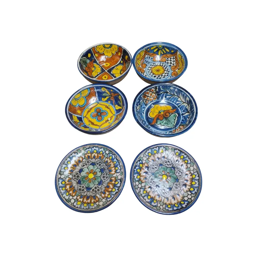 Talavera Mexican handpainted Pottery 2 Plates 4 Bowls Wall Hangings (6)