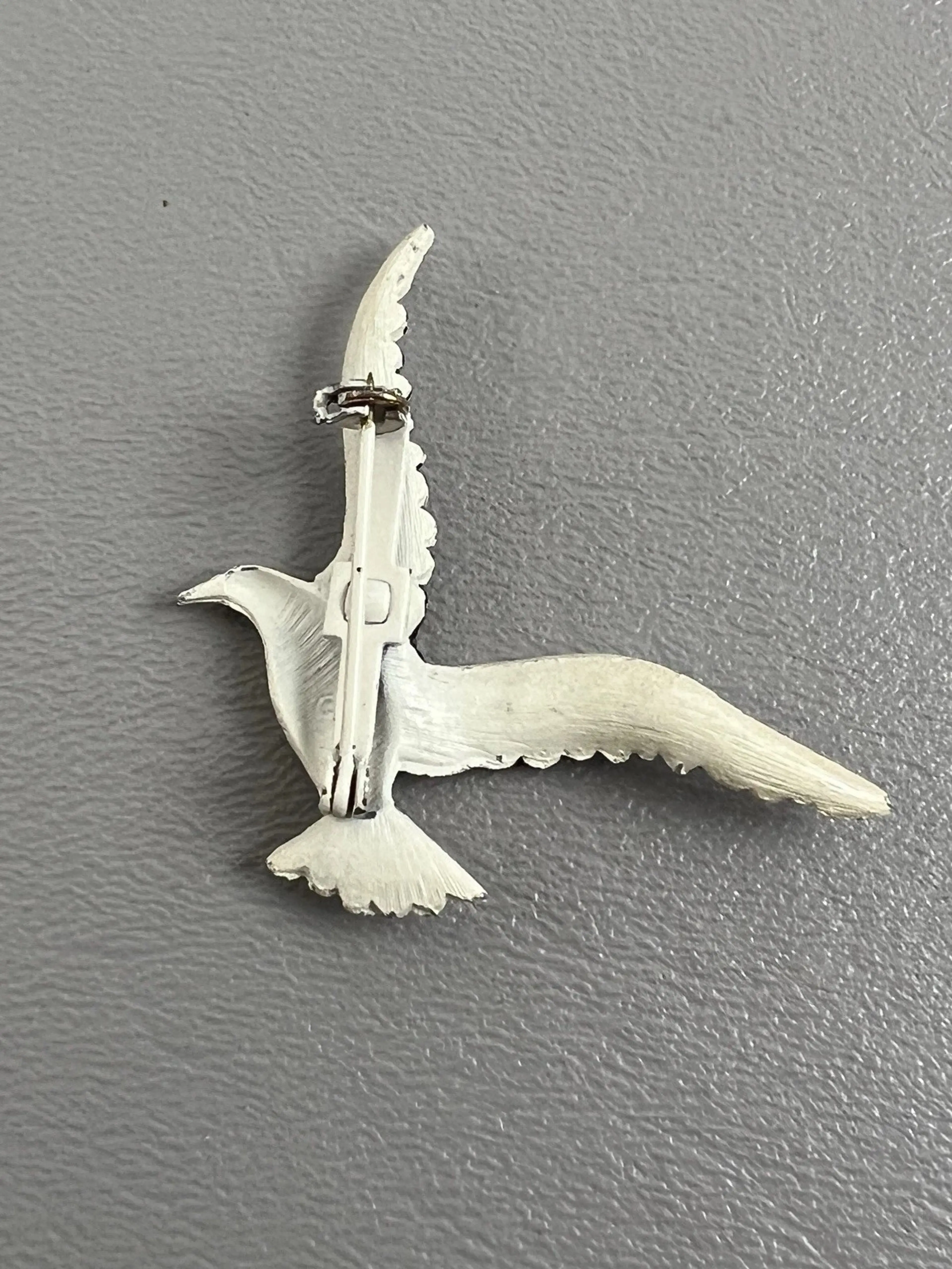 Image 2 of 4