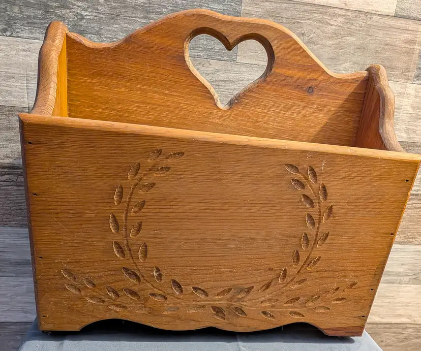 Primitive Rustic Cottagecore Heart Cutout EPIC Wooden Magazine Rack