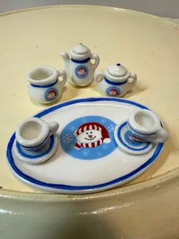 10 Piece Miniature Snowman Tea Set 1980’s