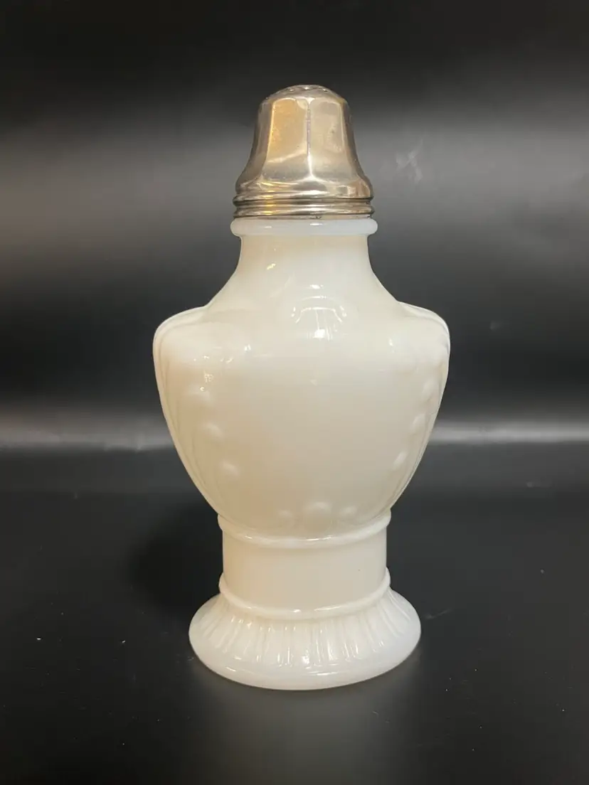Milk Glass Shell Panel Muffineer / Sugar Shaker- 5.5” Tall- Silver Tone Lid Vintage