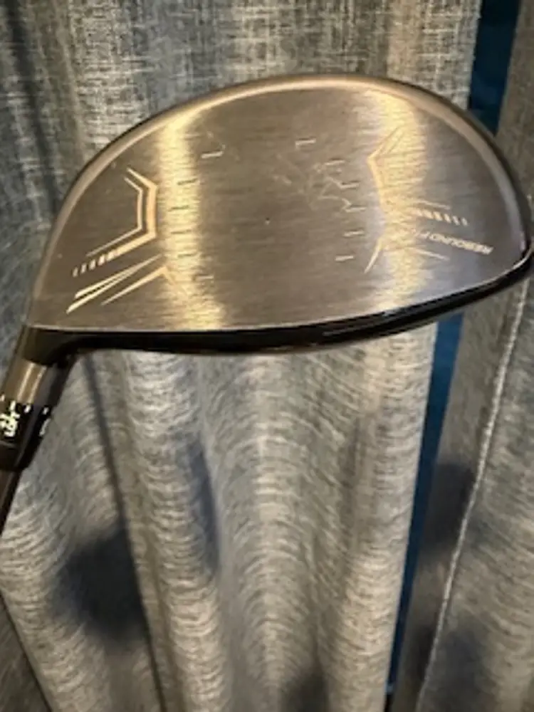#01 Srixon ZX5 driver
