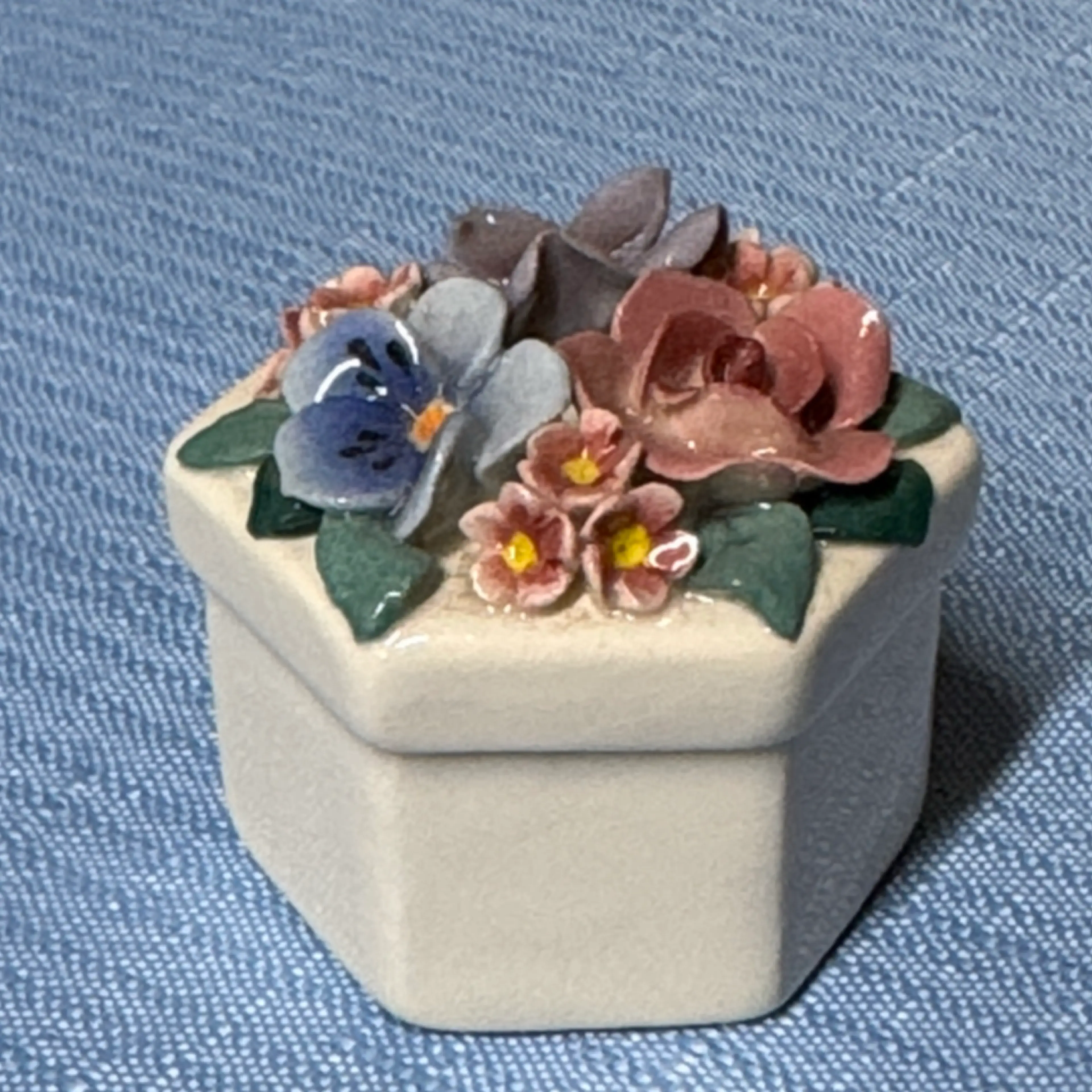 Image 1 of 6
