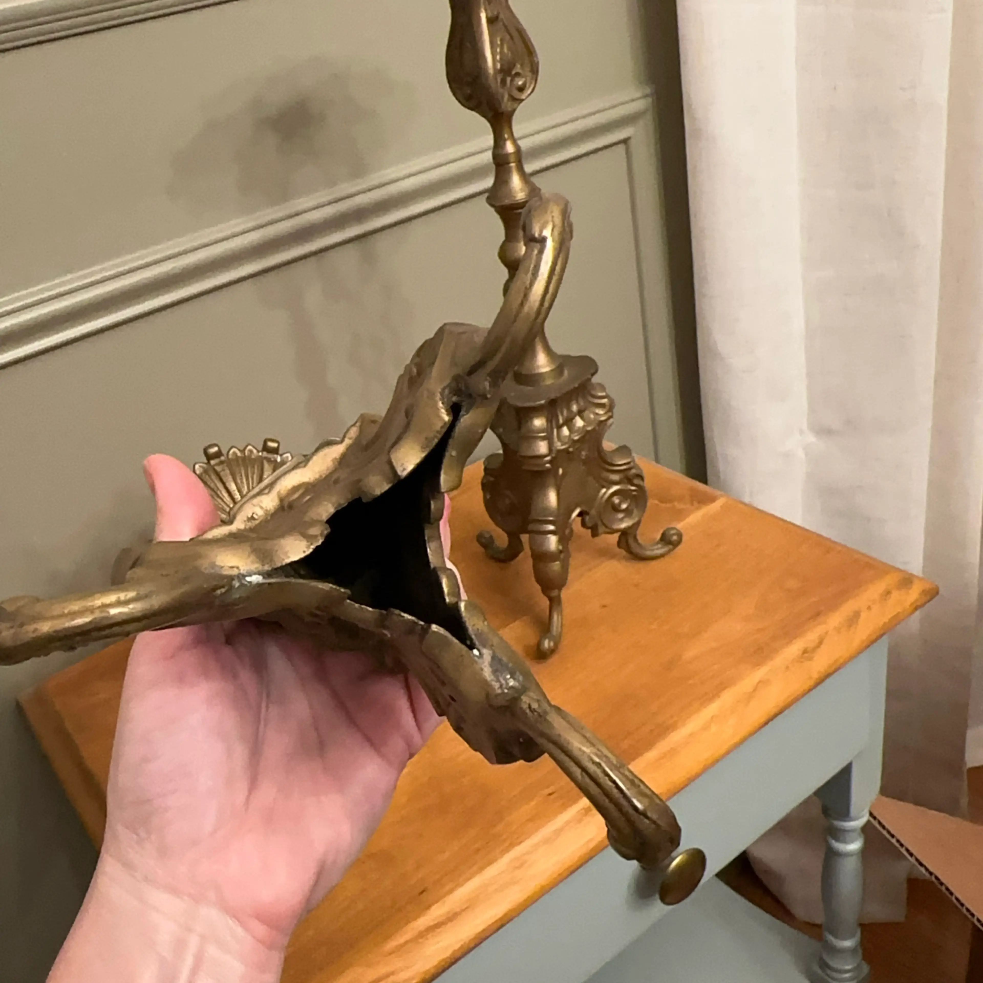 Image 3 of 3