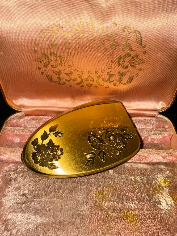 Vintage Elgin American Compact