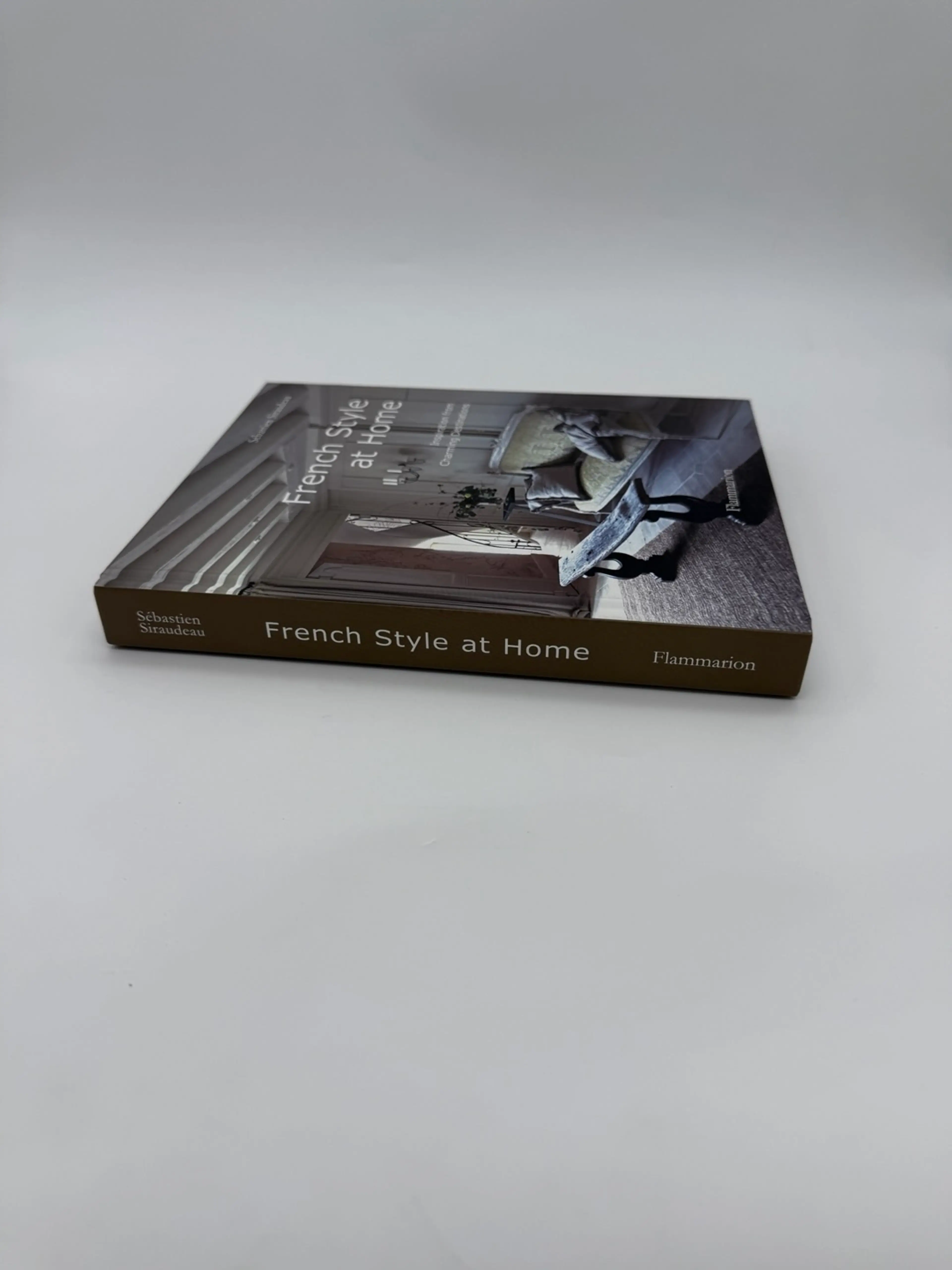Image 2 of 18