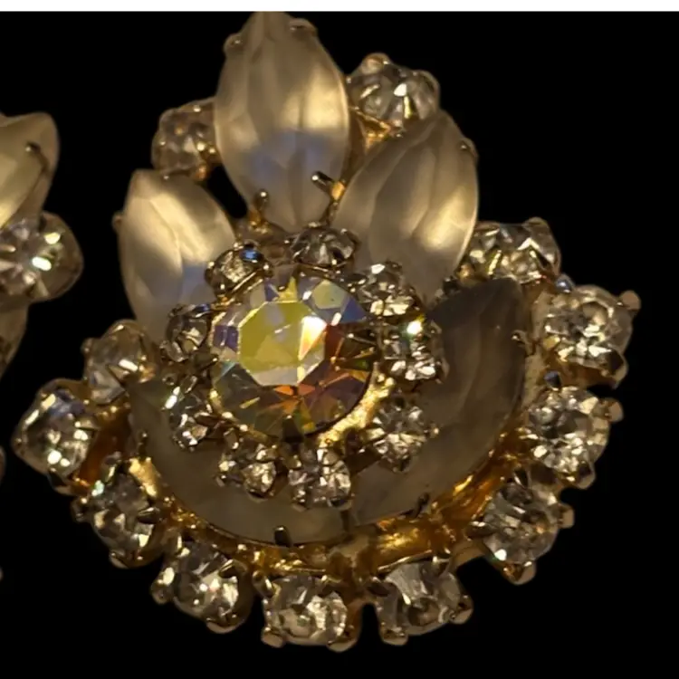 Vintage Clip-on Earrings