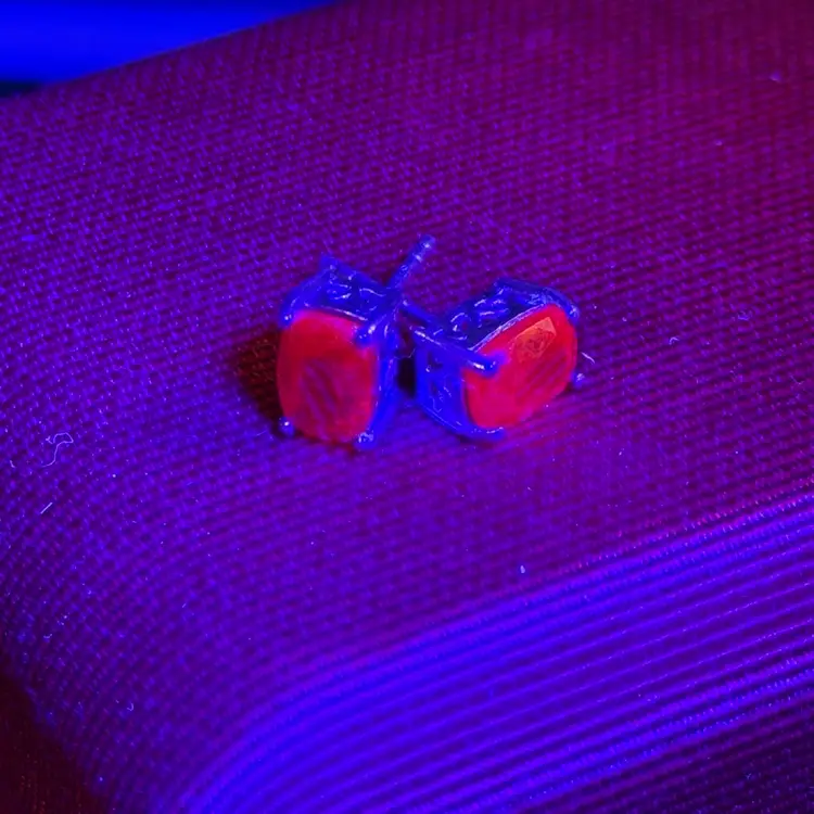 STS Chuck Clemency Sterling 925 Silver & Faceted Ruby Stud Earrings UV Reactive