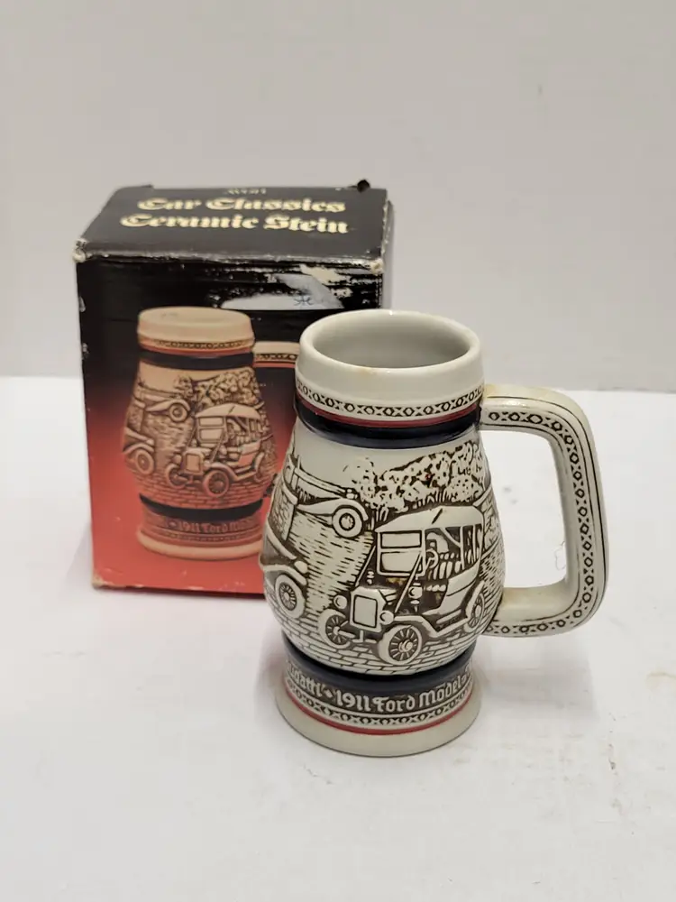 car classics ceramic stein