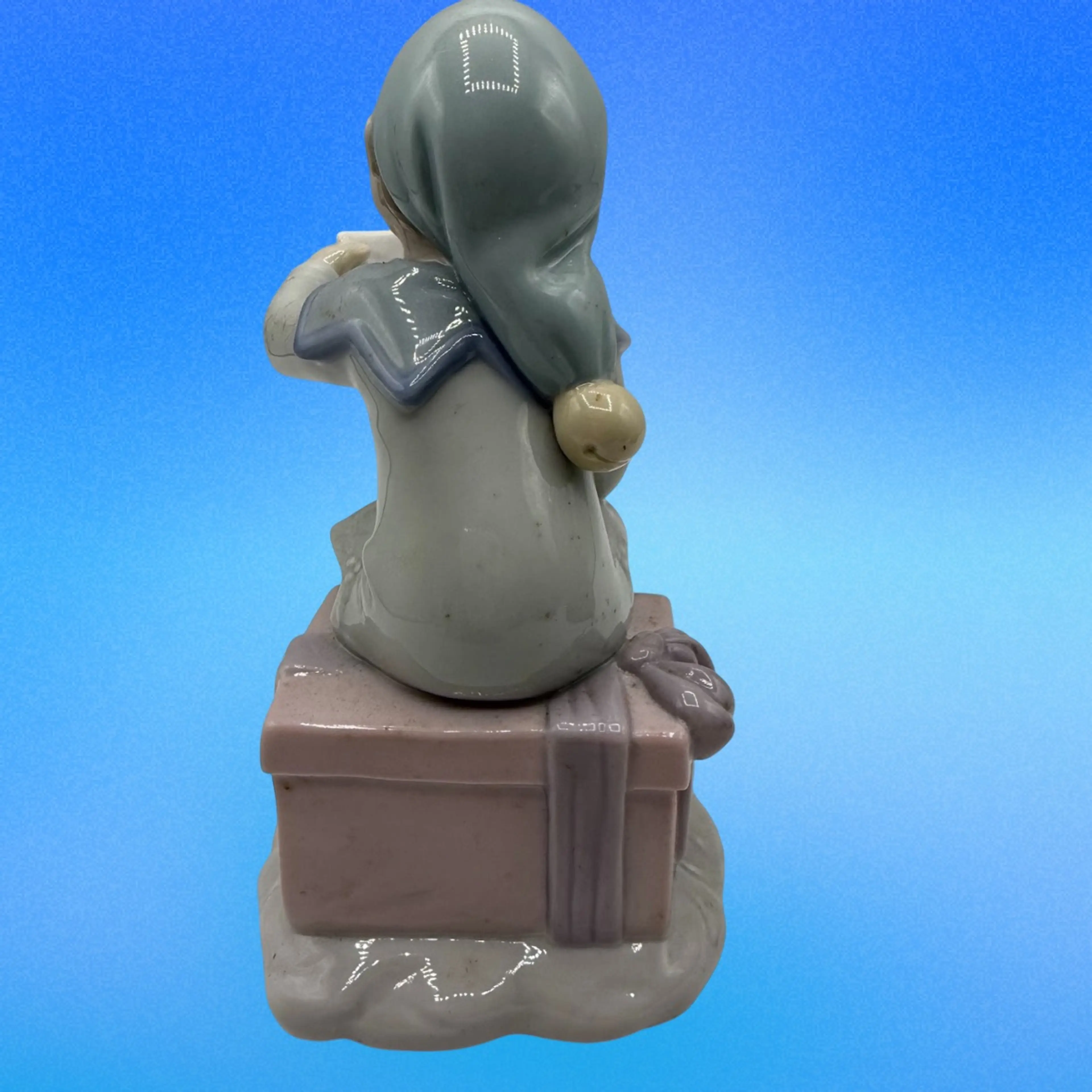 Image 4 of 5
