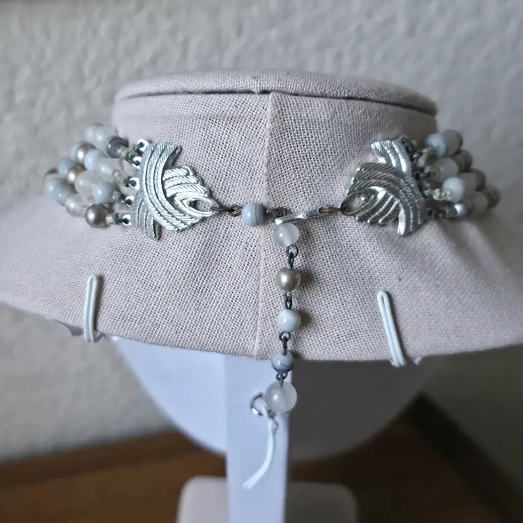 Vintage Glass Beaded Gray White Metalic Necklace