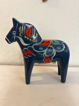 Vintage Nils Olsson 10” Dala Horse