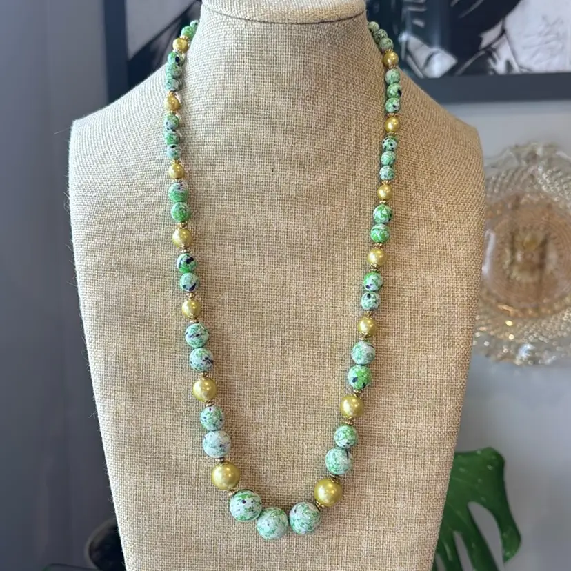 26” Green Gold And Purple Necklace