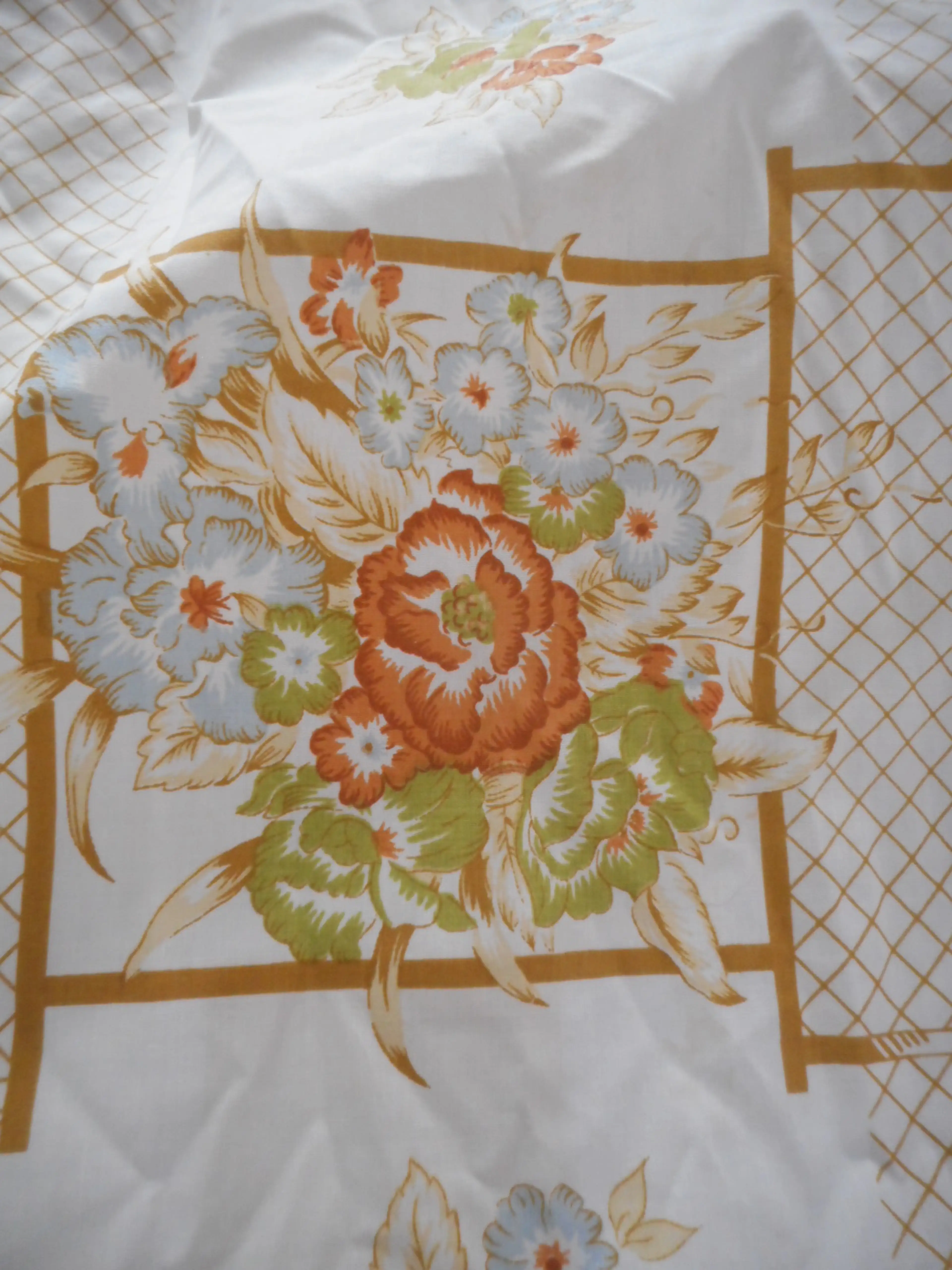 Image 2 of 4