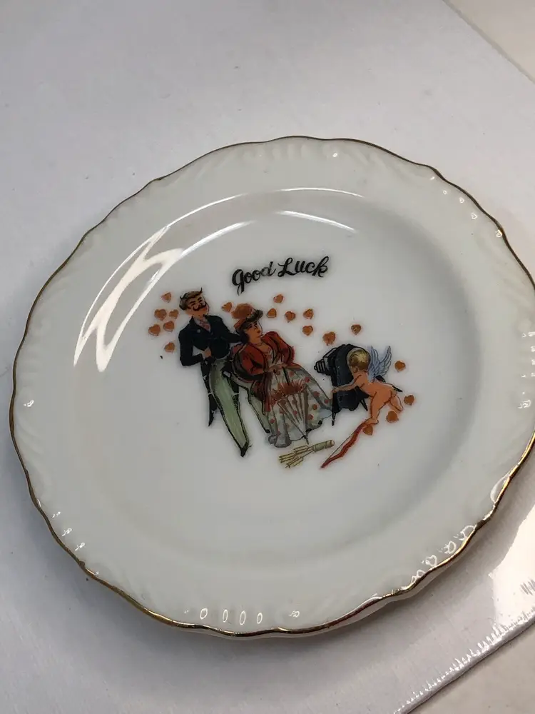 Cupid Collectible Plate Set of 4 Wall Hanging Decor